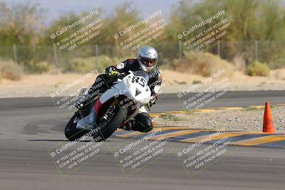 media/Nov-05-2022-SoCal Trackdays (Sat) [[f8d9b725ab]]/Turn 2 (1120am)/